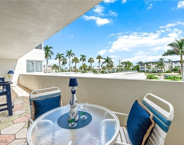 1977 Gulf Shore Boulevard N - Photo Thumbnail 22
