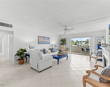 1977 Gulf Shore Boulevard N - Photo Thumbnail 6