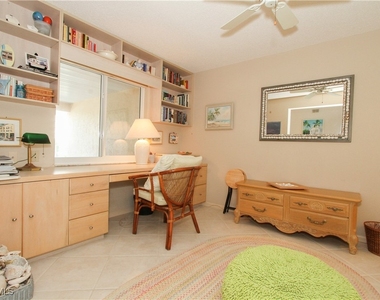 10686 Gulf Shore Drive - Photo Thumbnail 12