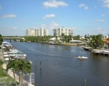 10686 Gulf Shore Drive - Photo Thumbnail 15