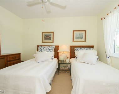10686 Gulf Shore Drive - Photo Thumbnail 9