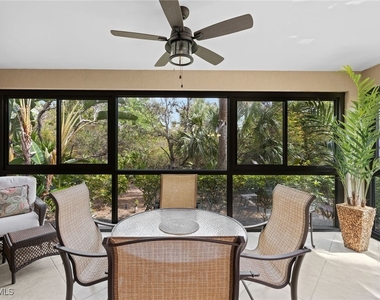27190 Oakwood Lake Drive - Photo Thumbnail 13