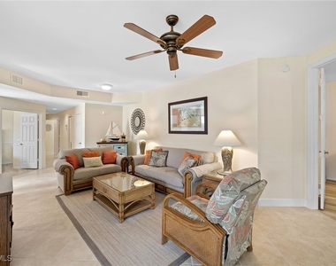 27190 Oakwood Lake Drive - Photo Thumbnail 4