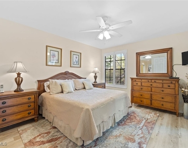 27190 Oakwood Lake Drive - Photo Thumbnail 15
