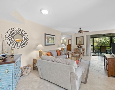 27190 Oakwood Lake Drive - Photo Thumbnail 2