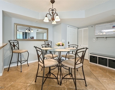 1265 Wildwood Lakes Boulevard - Photo Thumbnail 12