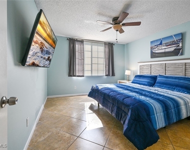 1265 Wildwood Lakes Boulevard - Photo Thumbnail 13