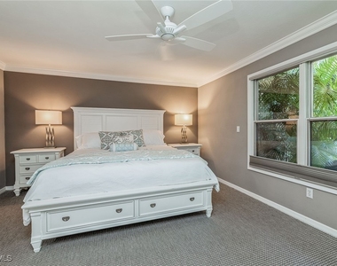 6652 Trident Way - Photo Thumbnail 13