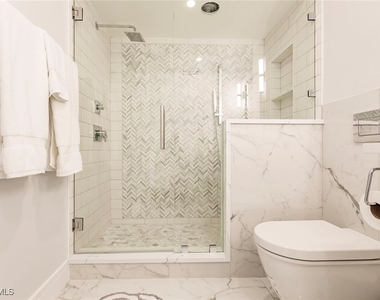 4001 Gulf Shore Boulevard N - Photo Thumbnail 25