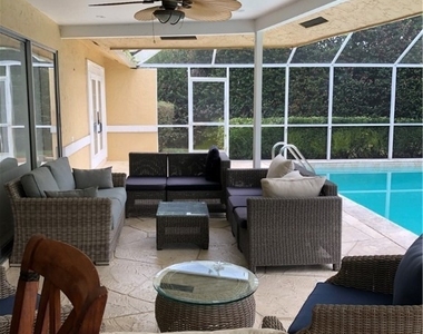 550 Forest Hills Boulevard - Photo Thumbnail 19
