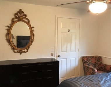 550 Forest Hills Boulevard - Photo Thumbnail 45
