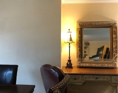 550 Forest Hills Boulevard - Photo Thumbnail 12