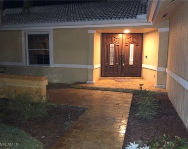 550 Forest Hills Boulevard - Photo Thumbnail 28