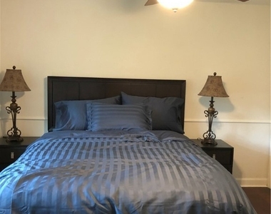 550 Forest Hills Boulevard - Photo Thumbnail 47