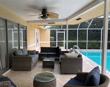 550 Forest Hills Boulevard - Photo Thumbnail 16