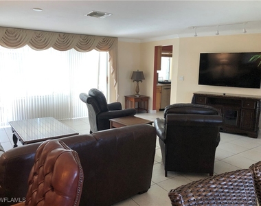 550 Forest Hills Boulevard - Photo Thumbnail 33