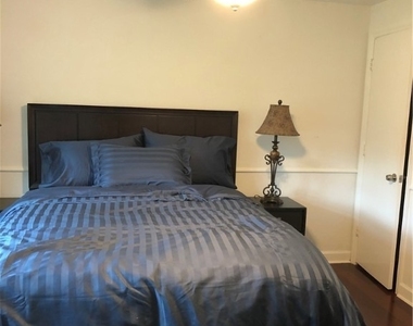 550 Forest Hills Boulevard - Photo Thumbnail 46