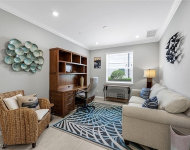 9393 Pocida Court - Photo Thumbnail 12