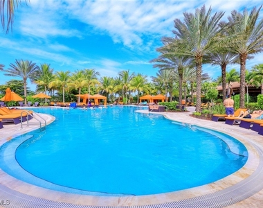 9393 Pocida Court - Photo Thumbnail 24