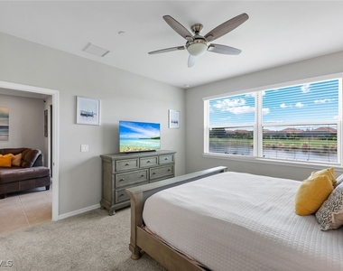 9393 Pocida Court - Photo Thumbnail 10