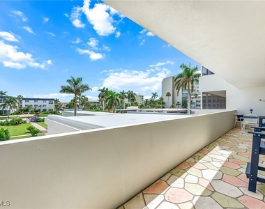 1977 Gulf Shore Boulevard N - Photo Thumbnail 23