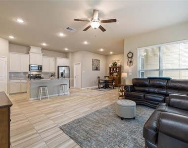 2526 Bordelon Lane - Photo Thumbnail 4