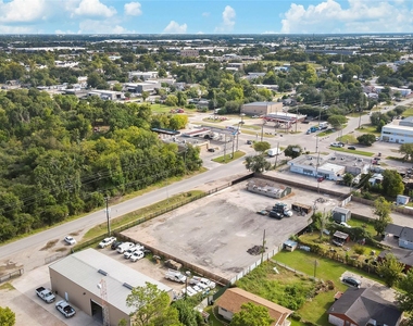 10215 Tanner Road - Photo Thumbnail 9