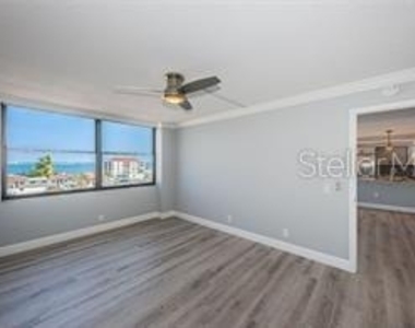 6279 Sun Boulevard - Photo Thumbnail 12