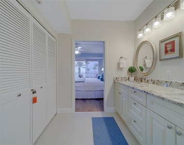 16700 Gulf Boulevard - Photo Thumbnail 26