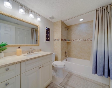 16700 Gulf Boulevard - Photo Thumbnail 37