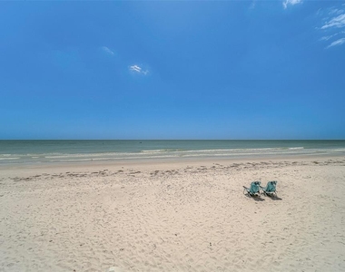 16700 Gulf Boulevard - Photo Thumbnail 53