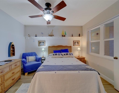 16700 Gulf Boulevard - Photo Thumbnail 39