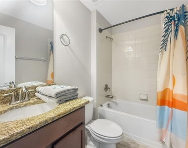 2942 Buccaneer Palm Road - Photo Thumbnail 20