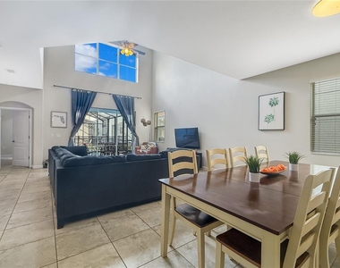 2942 Buccaneer Palm Road - Photo Thumbnail 3