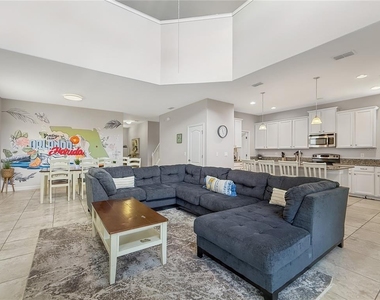 2942 Buccaneer Palm Road - Photo Thumbnail 5
