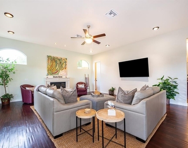 2339 Neptune Road - Photo Thumbnail 5
