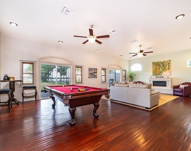 2339 Neptune Road - Photo Thumbnail 3