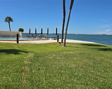 97 Sunset Drive - Photo Thumbnail 3