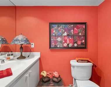 97 Sunset Drive - Photo Thumbnail 25