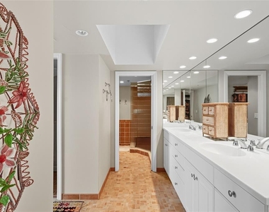 97 Sunset Drive - Photo Thumbnail 28
