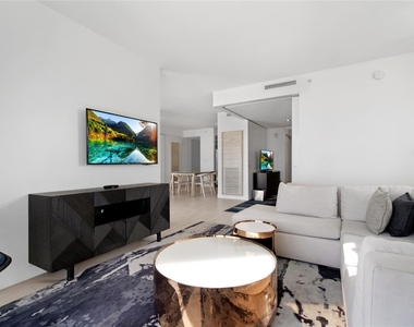 3101 Bayshore Drive - Photo Thumbnail 12