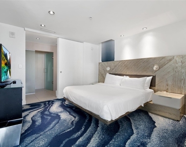 3101 Bayshore Drive - Photo Thumbnail 9