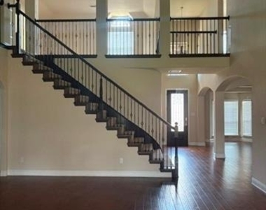 1221 Hoyt Drive - Photo Thumbnail 22