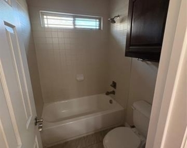 1221 Hoyt Drive - Photo Thumbnail 29