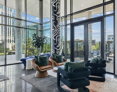 1007 S Mint Street - Photo Thumbnail 11
