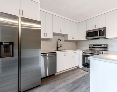 471 Kirk Road - Photo Thumbnail 9