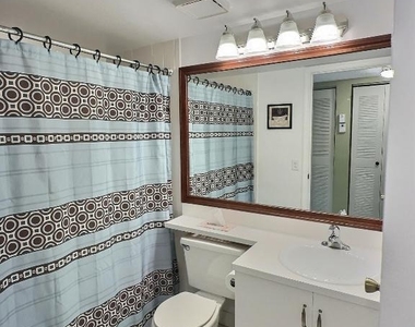 117 Waterside Drive - Photo Thumbnail 10