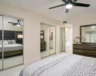 1225 Carlton Court - Photo Thumbnail 16