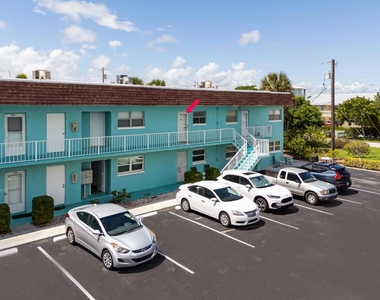 1225 Carlton Court - Photo Thumbnail 2