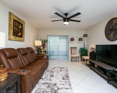 1225 Carlton Court - Photo Thumbnail 18